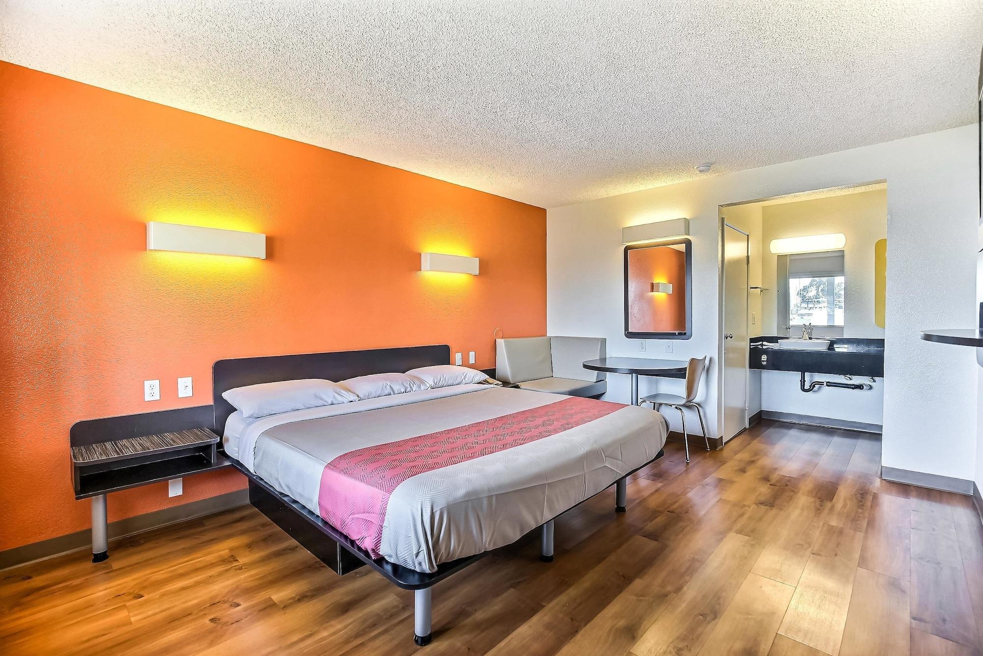 Motel 6-Oakland, Ca - Embarcadero Екстериор снимка