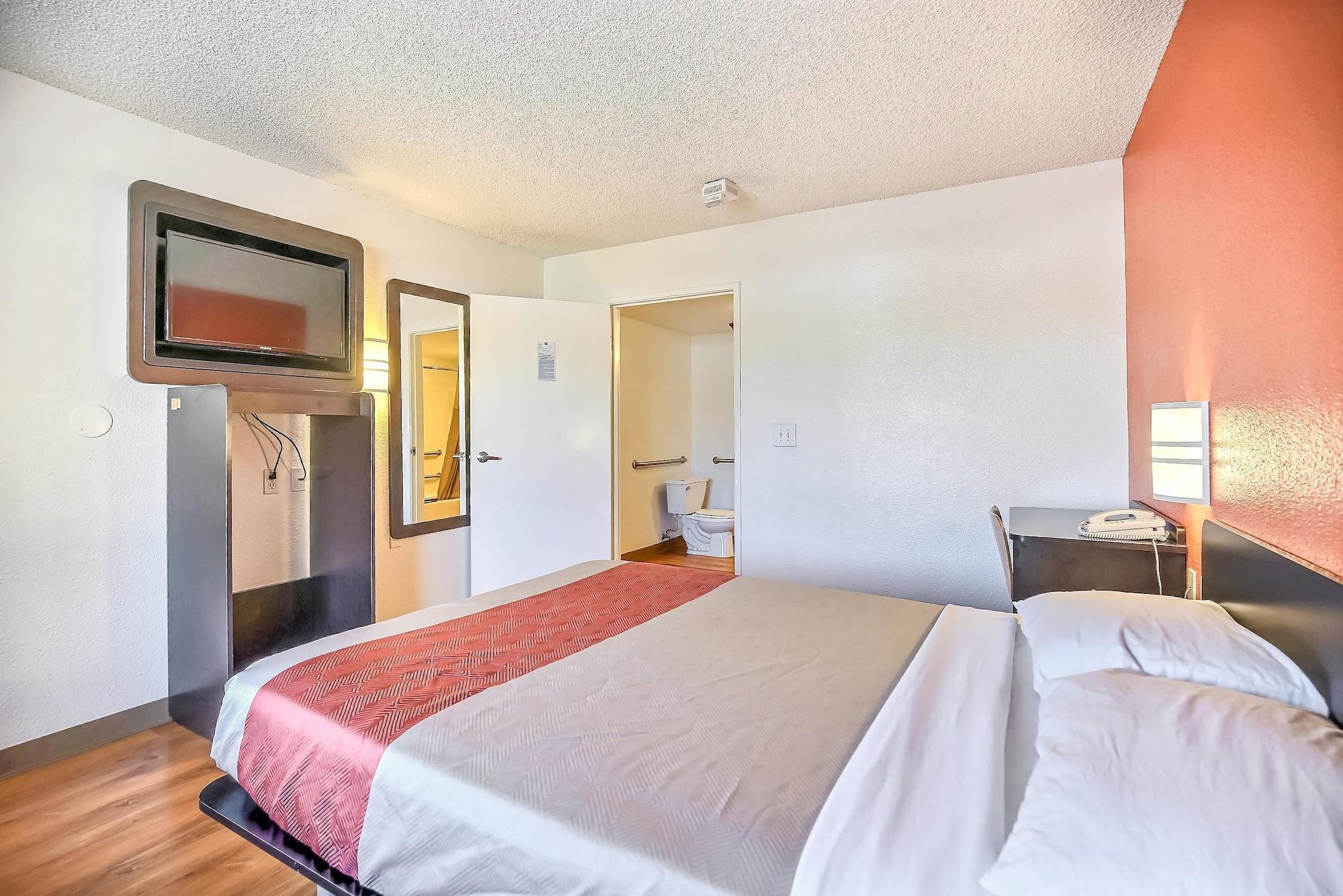 Motel 6-Oakland, Ca - Embarcadero Екстериор снимка