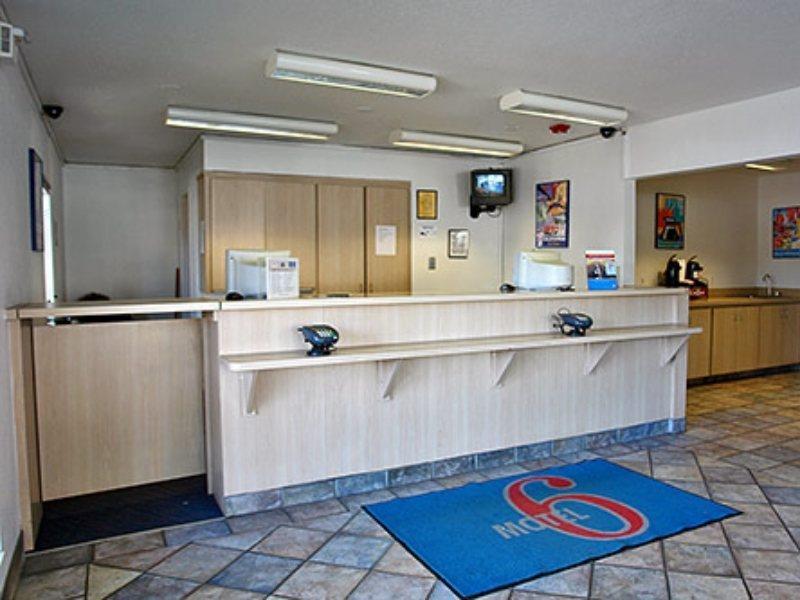 Motel 6-Oakland, Ca - Embarcadero Екстериор снимка