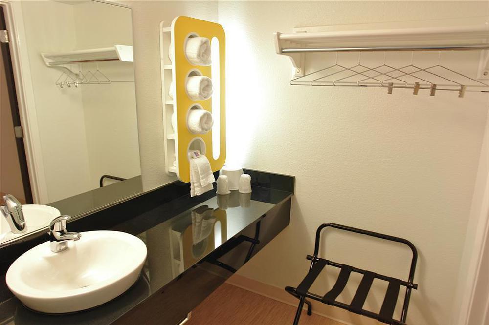 Motel 6-Oakland, Ca - Embarcadero Стая снимка